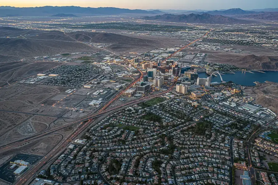 How to Navigate the Diverse Housing Markets of Southern Nevada