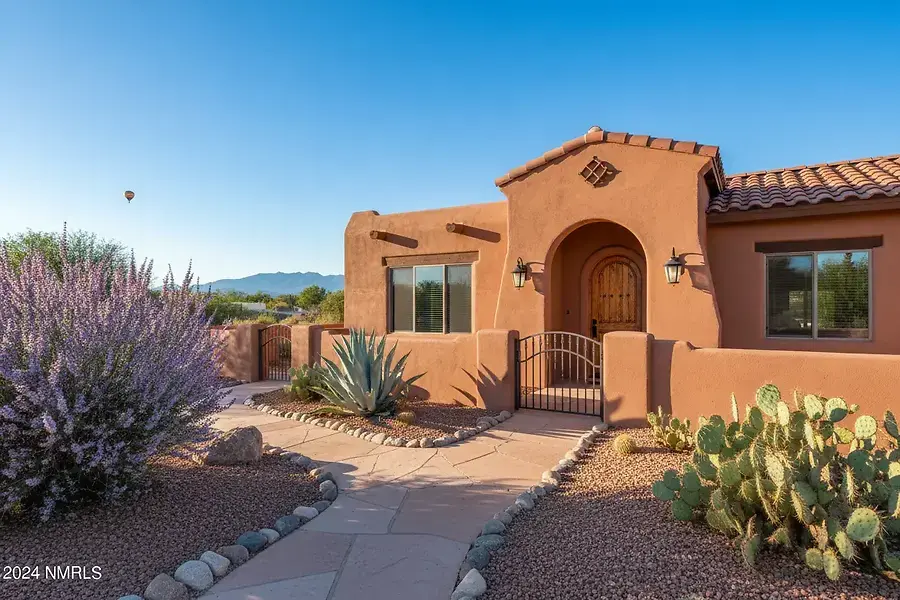 Maximize Your Albuquerque Home Sale Price with Expert Strategies