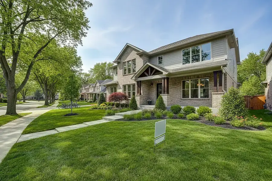 Home Selling Strategies for Indianapolis Metro Neighborhoods