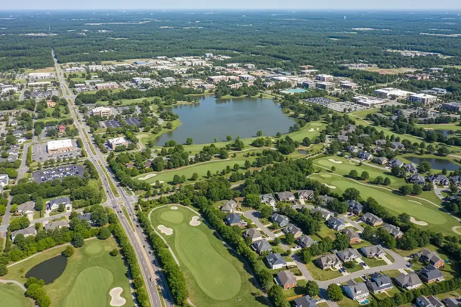 Peachtree City Real Estate: What Buyers and Investors Need to Know