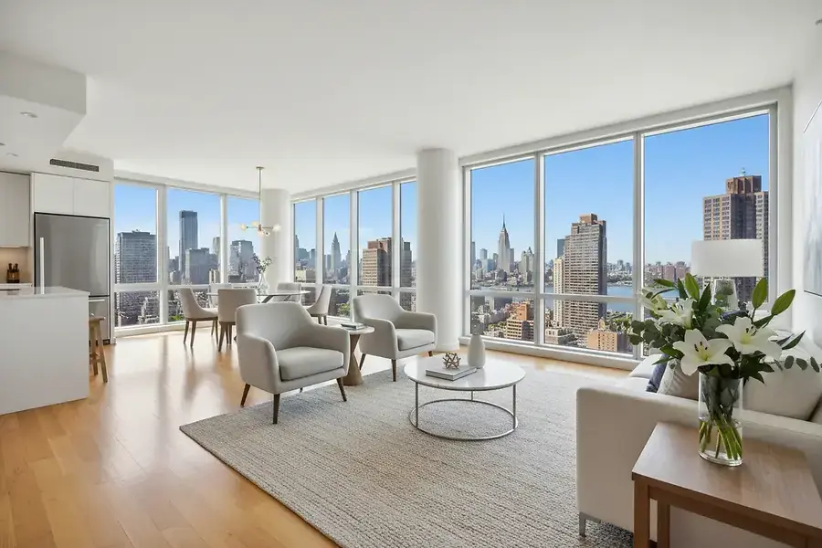 Smart Strategies for Selling Your NYC Residential Property Quickly