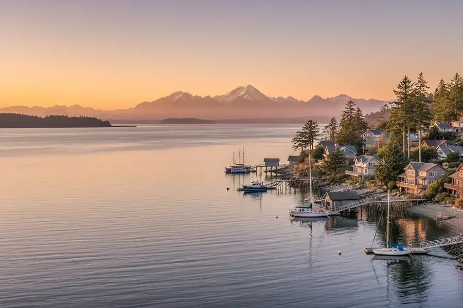 Waterfront Living Guide: Homes in Tacoma's Puget Sound Communities