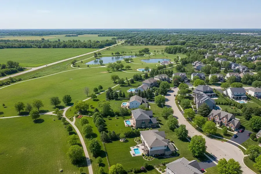 Residential Real Estate Market Trends in Lake County Illinois