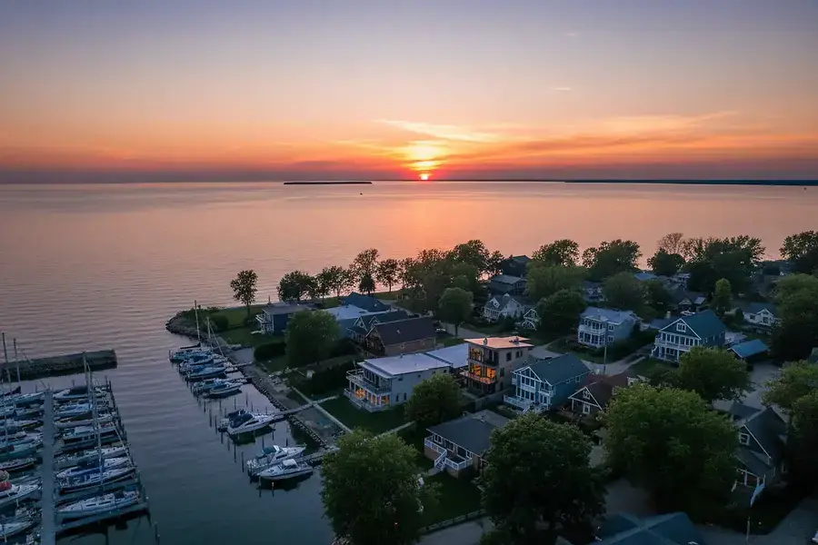 Smart Home Buying in Northwest Ohio's Lake Region Communities