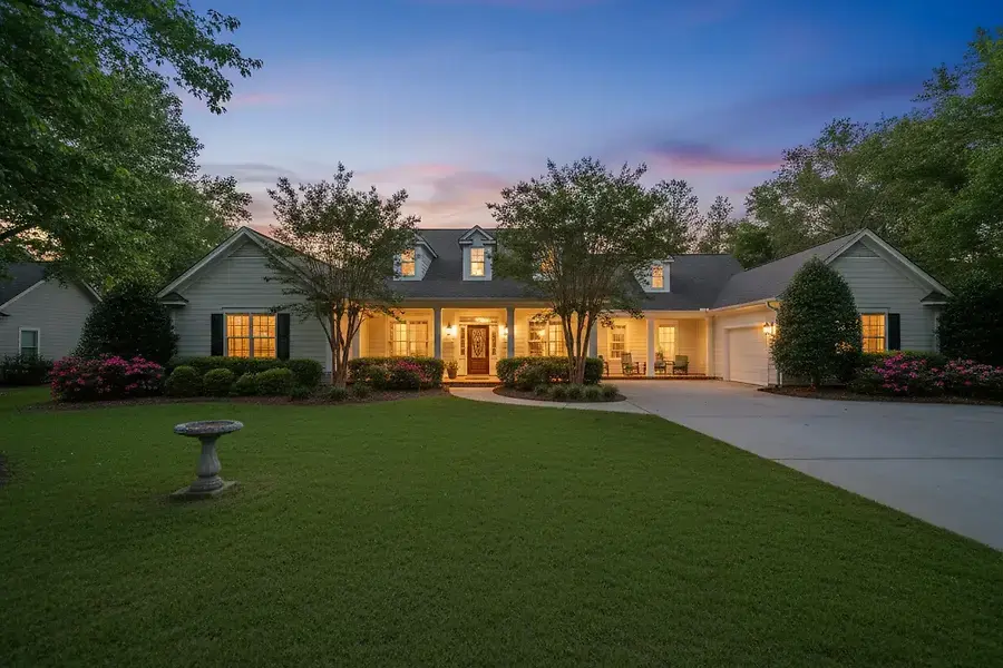 Selling Your Southern Pines Home: Pricing Strategies for Maximum Profit