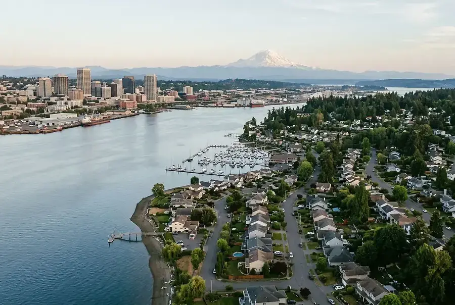 Choosing Between Urban and Suburban Living in the South Puget Sound