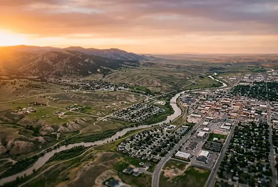 Finding Your Ideal Neighborhood in Central Wyoming Communities