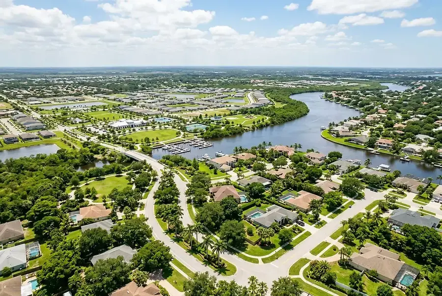 Complete Neighborhood Guide to Port Saint Lucie for Home Buyers