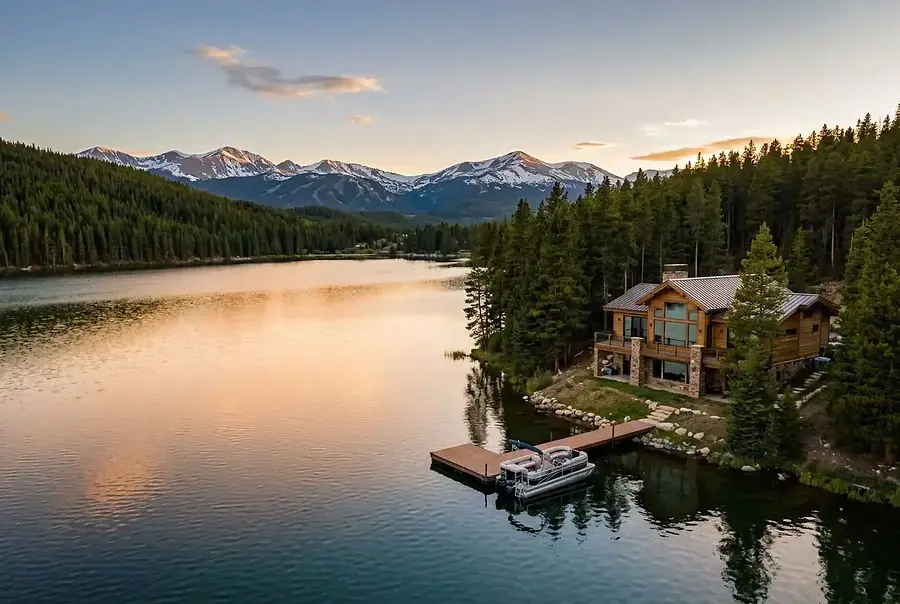 Breckenridge Waterfront Homes: Buyer's Guide to Lakefront Living