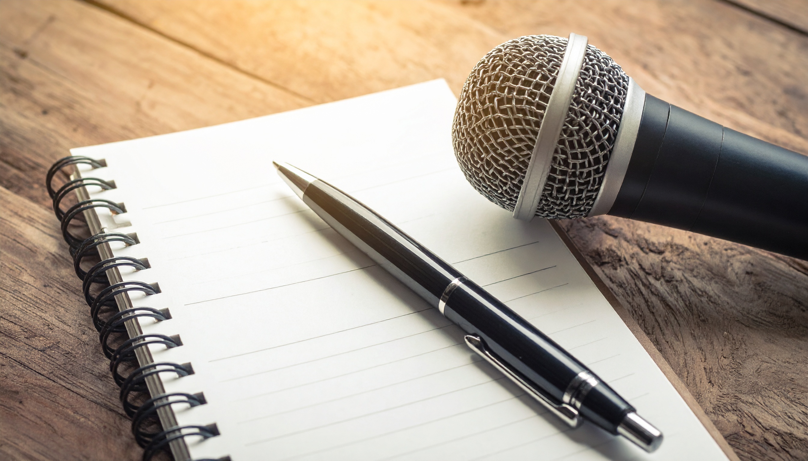 Of Aliens and Interviews