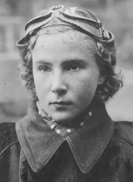 The White Rose of Stalingrad: Aviation Heroes #3