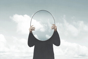 The Mirror Lied