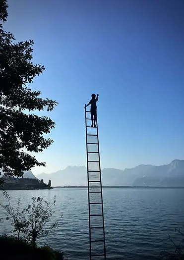 Why High Performer Growth Often Starts at the Top of a Ladder