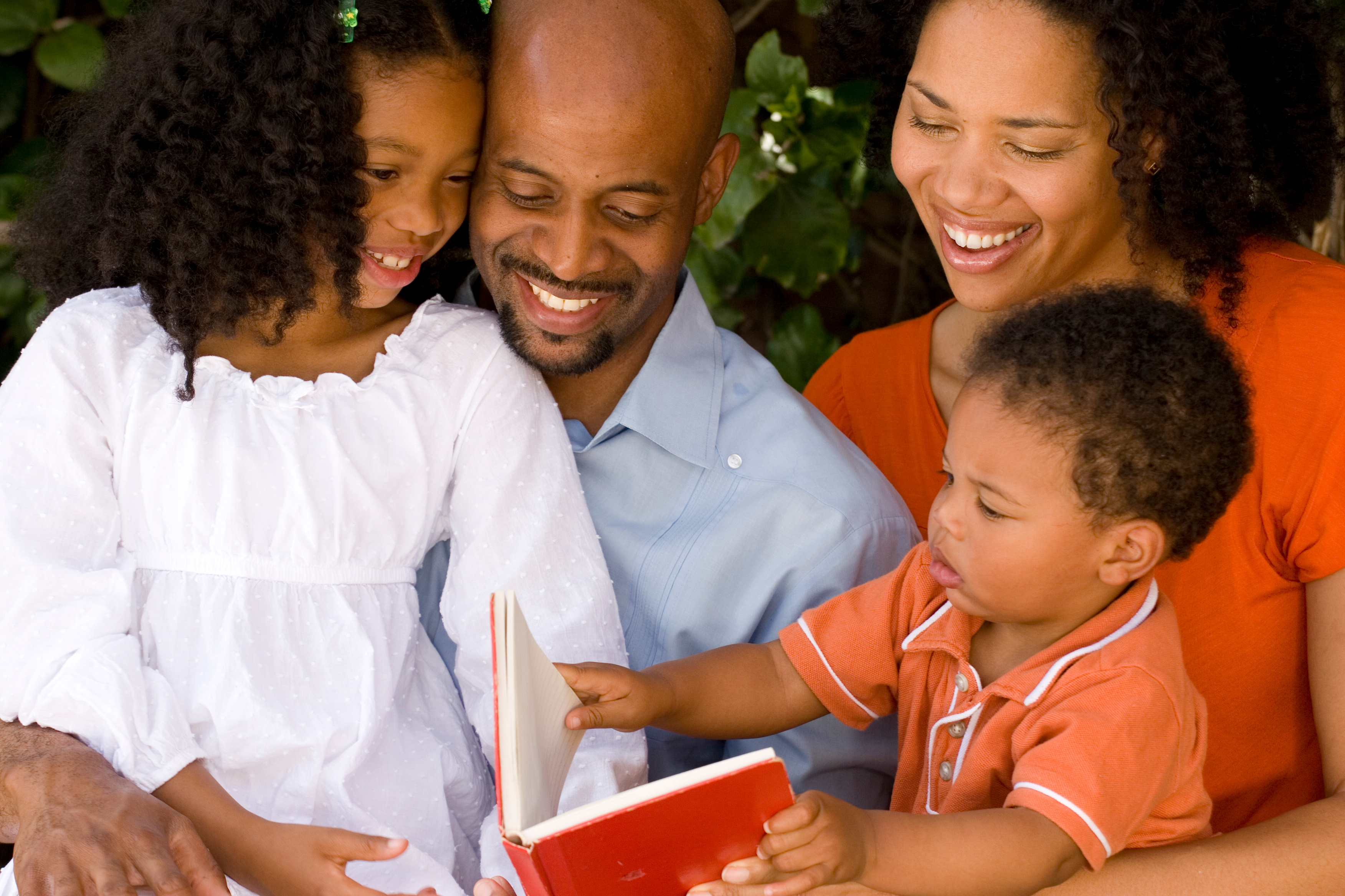 Tiny Tips for Moms and Dads #25  Bonding Siblings but Acknowledging Individual Identities-