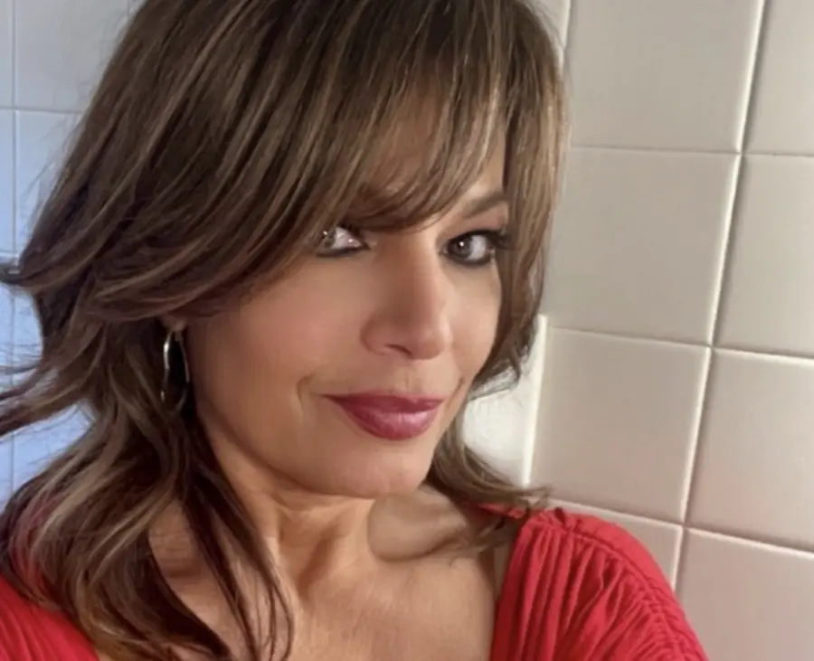 From Hairstylist to Inventor:Turning Experience into Innovation 