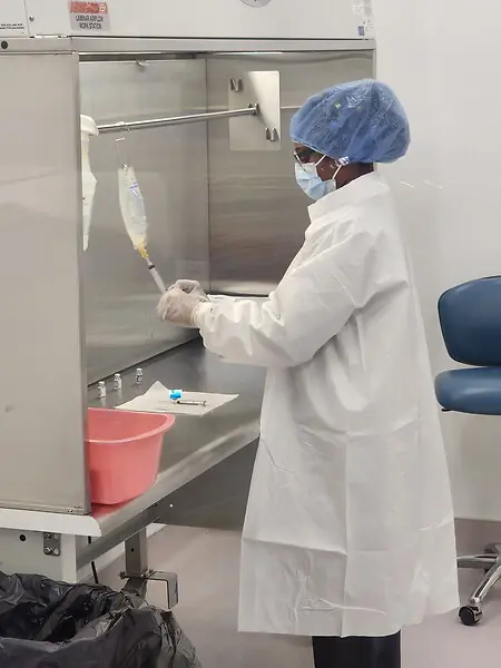 7
Sterile Techniques And Role Of Pharmacists And Technicians To ...
Aseptic technique is crucial for preparing sterile medications safely to prevent the spread of germs that can cause infection.