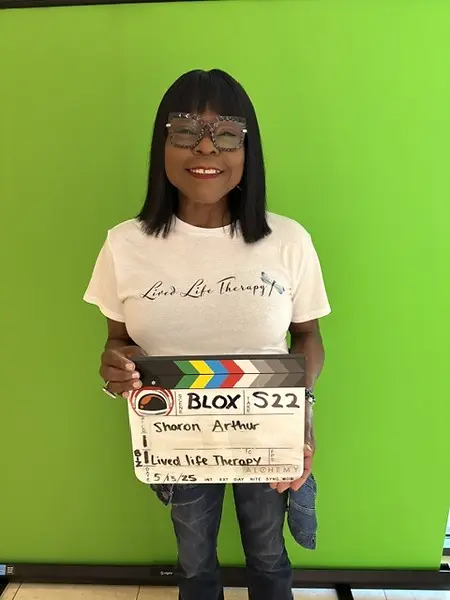 
Sharon was featured on Season 22 of THE BLOX, one of the world’s largest live-in startup competitions for entrepreneurs, where she shared her mission to help demystify therapy and reduce the stigma surrounding mental health support.
