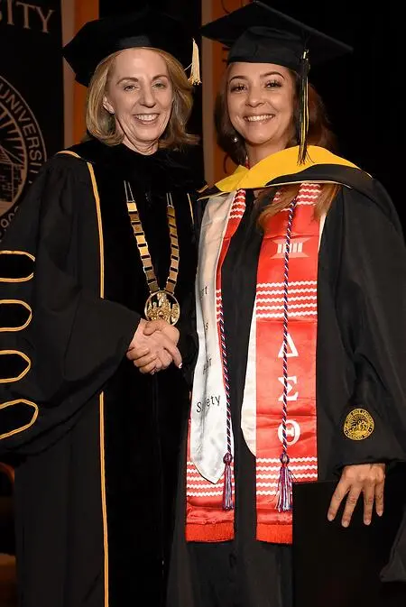 "I can do all things through Christ who gives me strength" - Philippians 4:13 I was a single mother of 4, unit commander and an MLS Graduate, with a 4.0 GPA. Who says you can't do it all when God has promised me everything. 