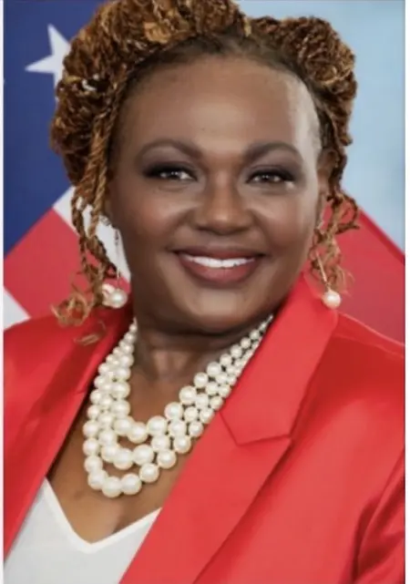 Serving as City Council Woman