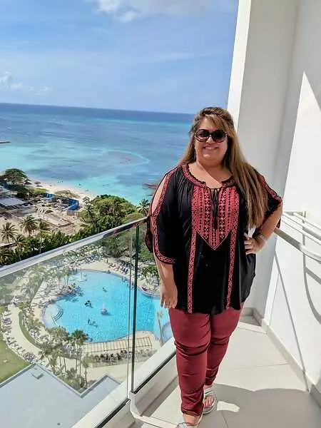 Love to travel the world, my goal is to travel to 50 countries before I am 50....