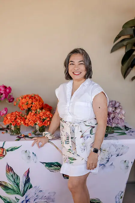 My first flower bar at the vendor showcase at Paradise Ridge Winery was the realization of a vision built on passion, creativity, and a desire to bring people together through meaningful experiences. Watching guests connect, create, and find joy reminded me of why I started this journey in the first place. This milestone represents the courage to pursue your dreams.
