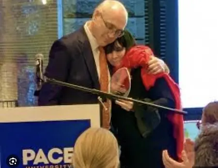 Dr. Lauren Birney, Distinguished Professor, Pace University. Executive Director The STEM Collaboratory NYC® at Pace University.