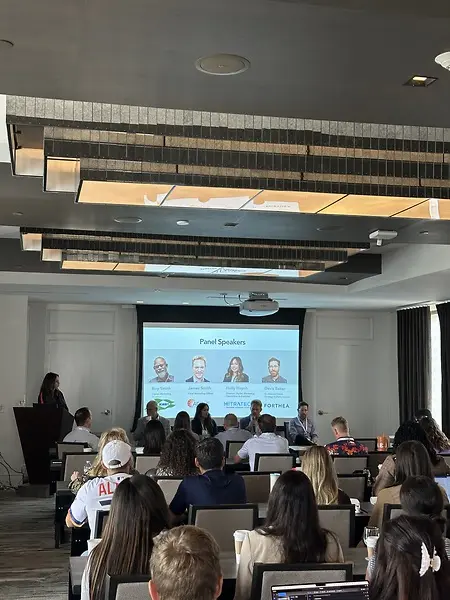 Speaking on a panel at a client marketing conference after the collaborative team work that resulted in winning the 2025 US Search Awards - B2B SEO: Scaling Organic Growth in an AI-Disrupted Landscape.