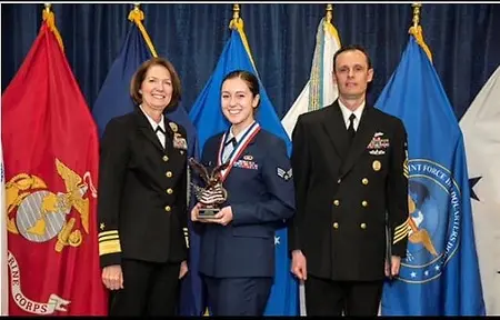 A throwback to 2019, when I was stationed at Ft. Meade with Joint Force Headquarters - Dept. of Defense Information Networks (JFHQ-DODIN) and being recognized as Junior Enlisted Member of the Year for the Command for the work I had done. Still proud of this achievement to this day!