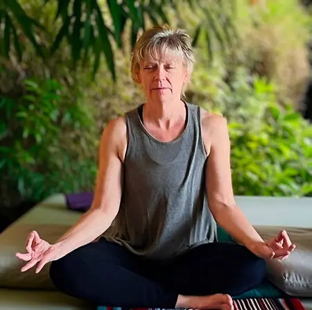 Meditation brings calm to my life.