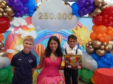 Celebrating 250,000 books distributed at The Guadalupe Center, where it all began 💫
