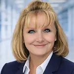 Shelly Bennett, Key Customer Care Specialist on Influential Women