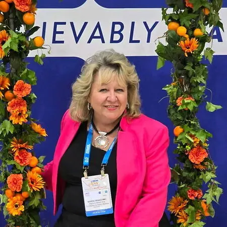 Karen Hochheimer-DiGiacomo