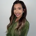 Aileen De La Riva, Executive Assistant on Influential Women
