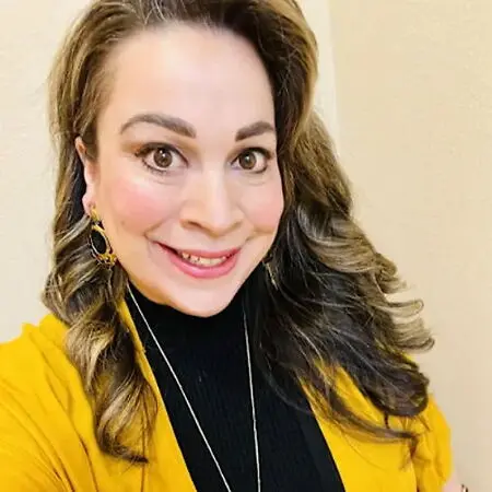 Cristina Ann Correa, MFA