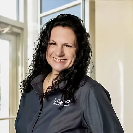 Jenny Cacioppo-Acosta