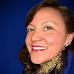 Marea Cordero, Filipino American Artist working with Art as Healing on Influential Women