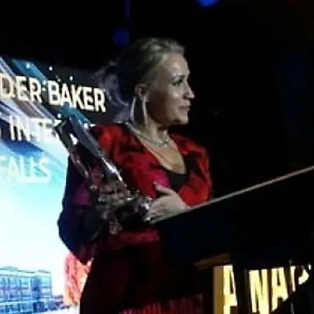 Scarlet Bennett, RHDFP