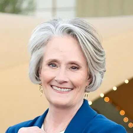 Andrea Lynn-Brouwers