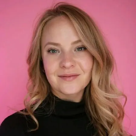 Nicole Grimm, Senior Software Sales Specialist on Influential Women