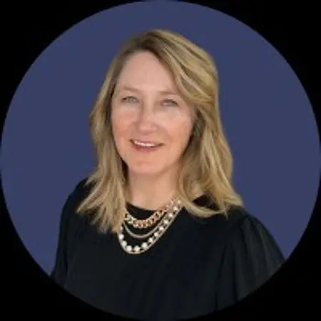 Shelly Noyes, Partner on Influential Women