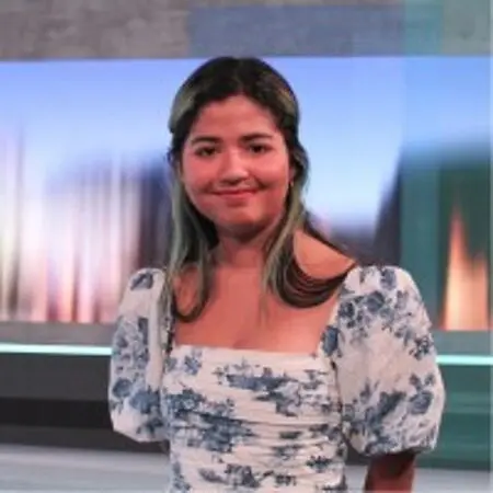 Carla Rivera Medina, Social media manager on Influential Women