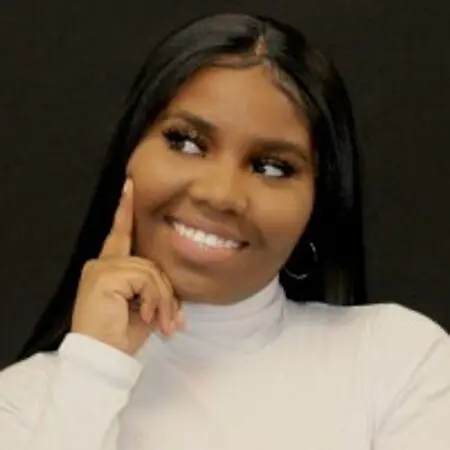 LaTesa Collins, Radio Host Podcaster on Influential Women