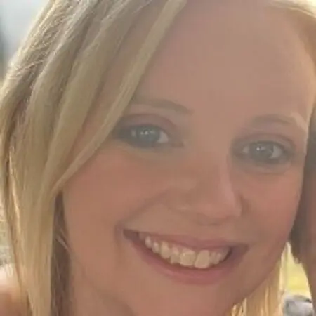 Lauren Trout, Certified Nurse Life Coach on Influential Women