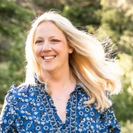 Jennifer Pio, Manager & Employer Brand on Influential Women