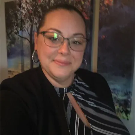 Shauna Morris, District Sales Leader on Influential Women