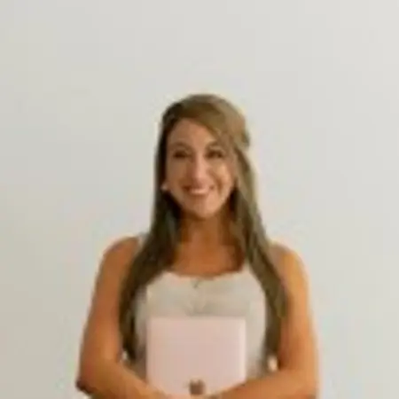 Alina Backer, Owner on Influential Women