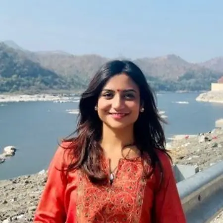Swara Gandhi, Enterprise Identity Expert | AWS Speaker on Influential Women