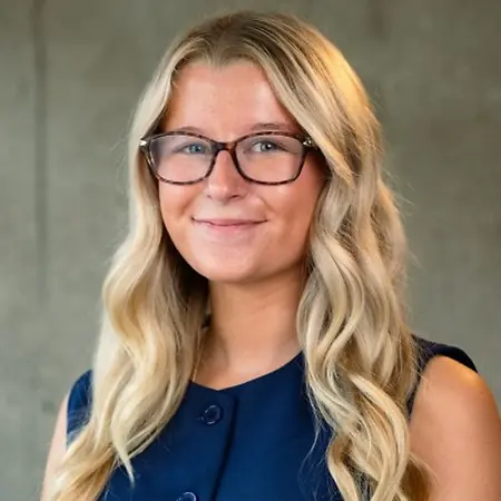 Samantha Foltz, Project leader on Influential Women