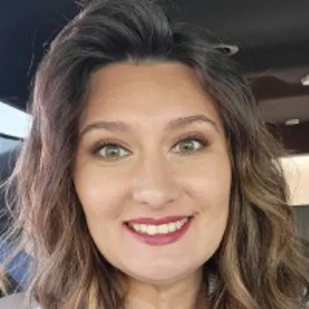 Jayde Negrete, Risk Finance Manager on Influential Women