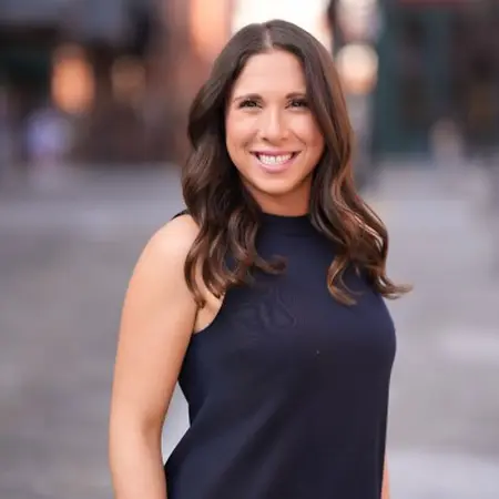 Lindsey Thorpe, Senior Account Executive on Influential Women